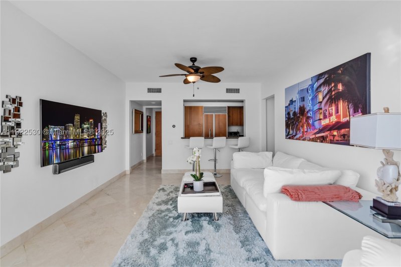 Condo for sale at 1500 Ocean Drive 907