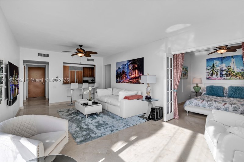 Condo for sale at 1500 Ocean Drive 907