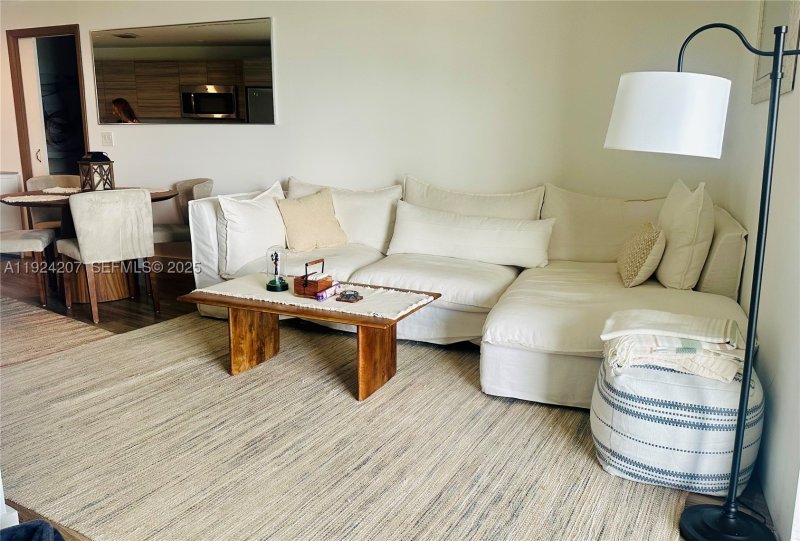 Apartment for rent at Hyde Midtown 3014