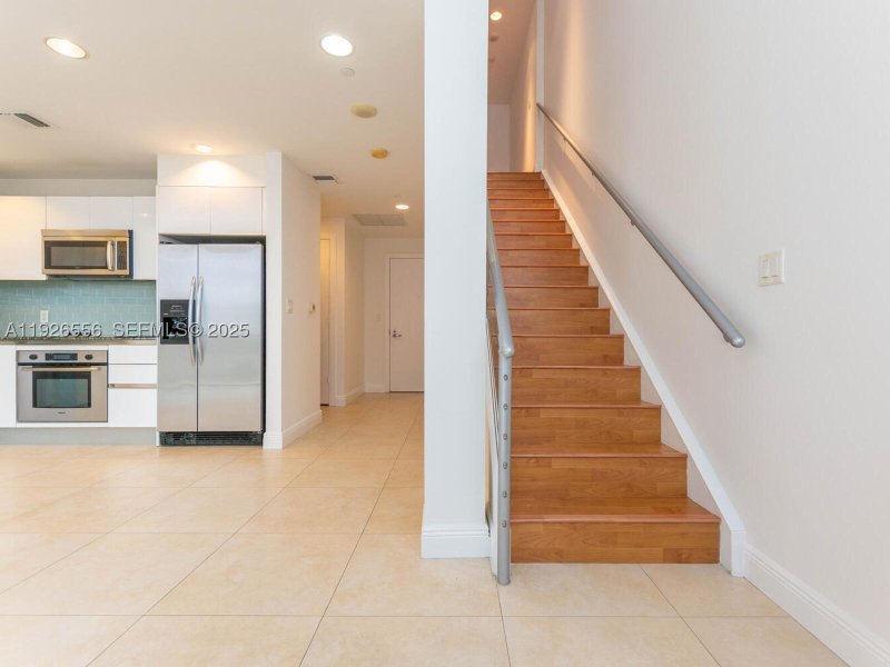 Comprar apartamento en Avenue on Brickell 1050 Tower 606