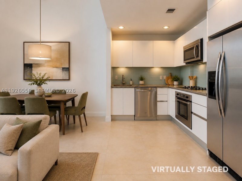 Comprar apartamento en Avenue on Brickell 1050 Tower 606