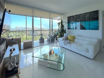 Comprar apartamento en Coronado I 2334