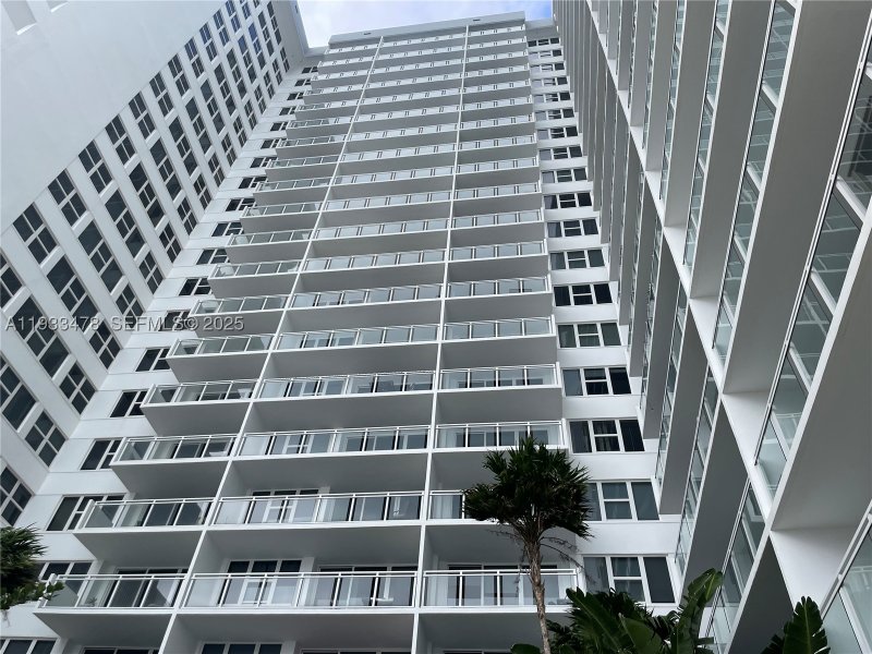 Apartment for rent at Parker Plaza Estates 805