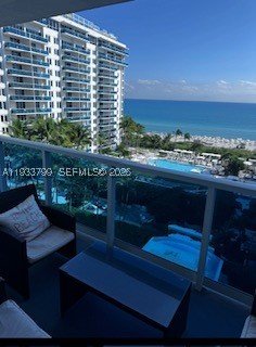 Alquiler de apartamento en Roney Palace 1025