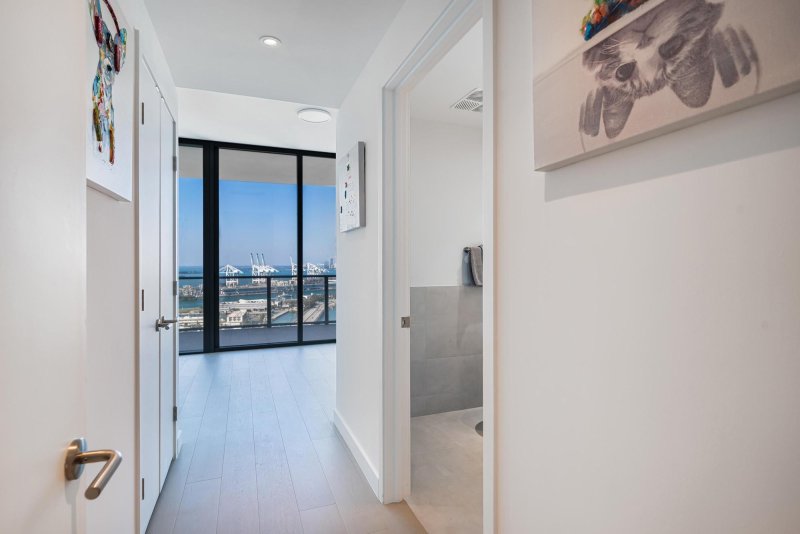 Property photo # 9