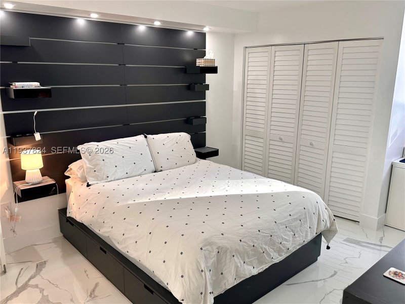 Alquiler de apartamento en Royal Club Condo 408