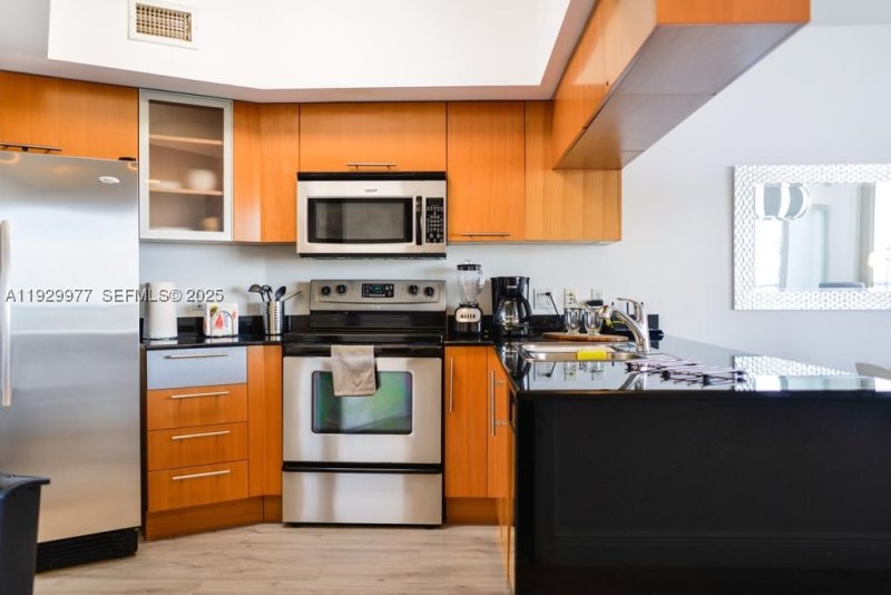 Aluguel de apartamento no Opera Tower 4814