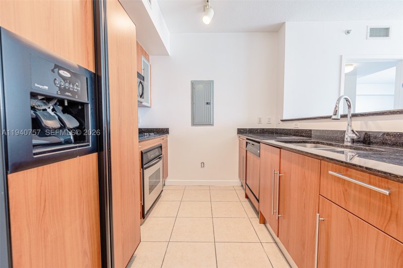 Comprar apartamento en One Miami West Tower 1108
