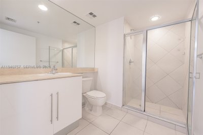 Comprar apartamento en One Miami West Tower 1108