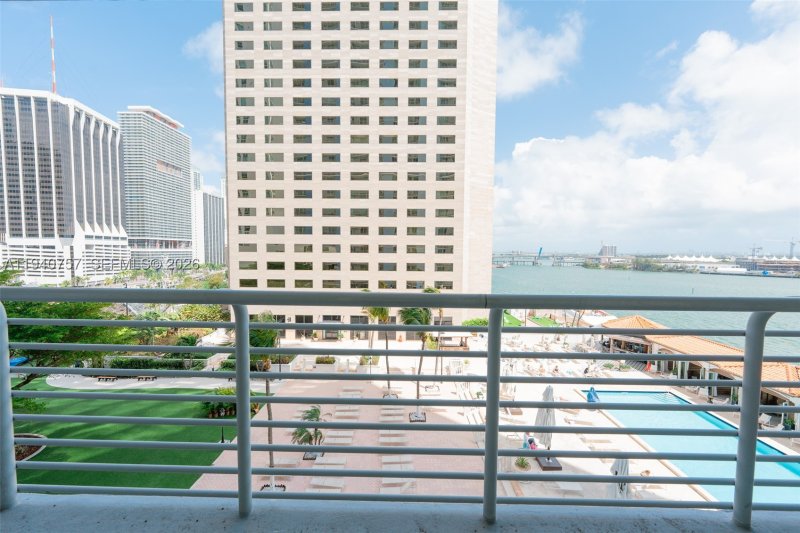 Comprar apartamento en One Miami West Tower 1108