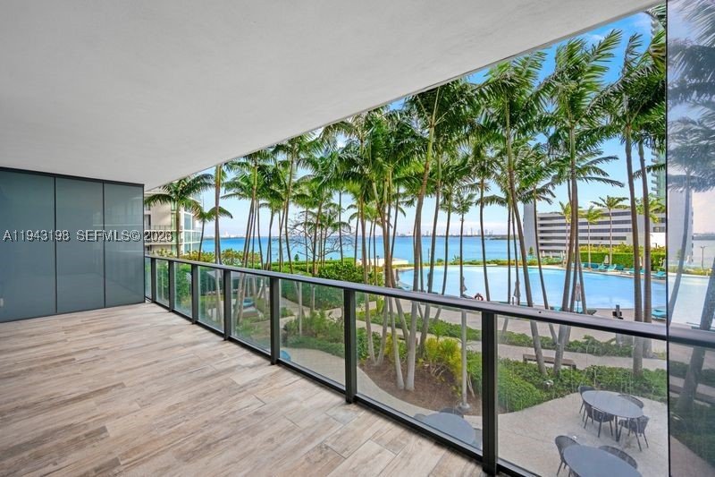 Condo for sale at Paraiso Bay Miami 602