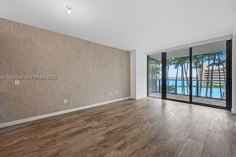 Condo for sale at Paraiso Bay Miami 602