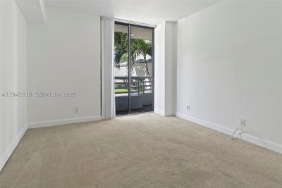Comprar apartamento en Parc Central Aventura 202