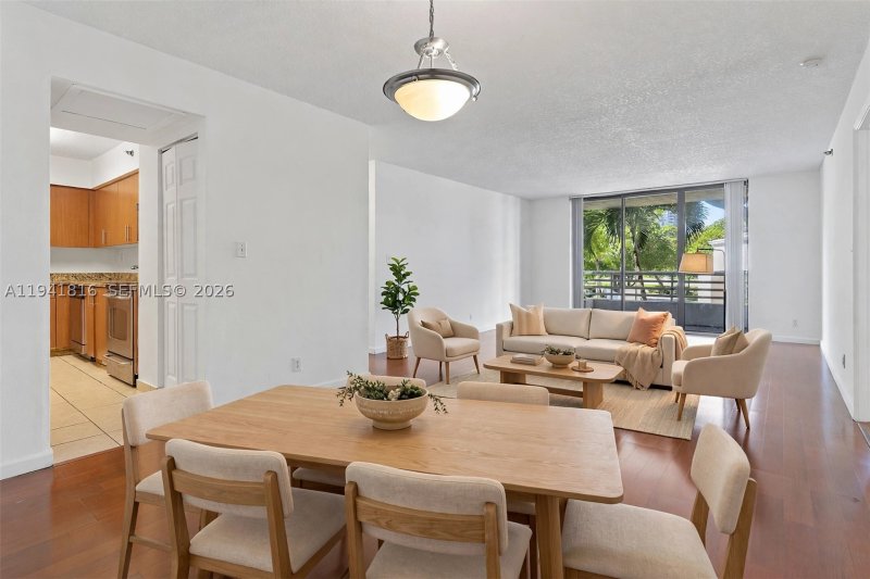 Condo for sale at Parc Central Aventura 202