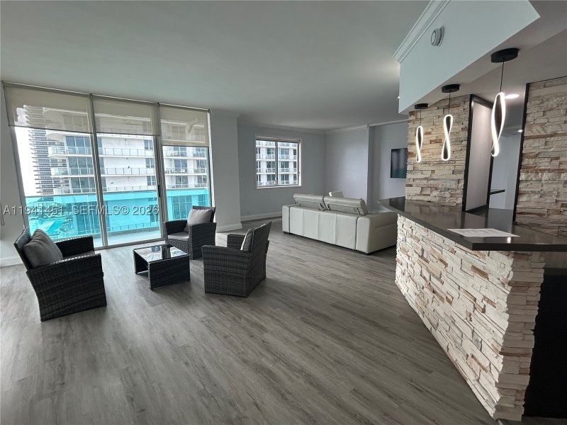 Apartment for rent at Sian Ocean Residences PH11