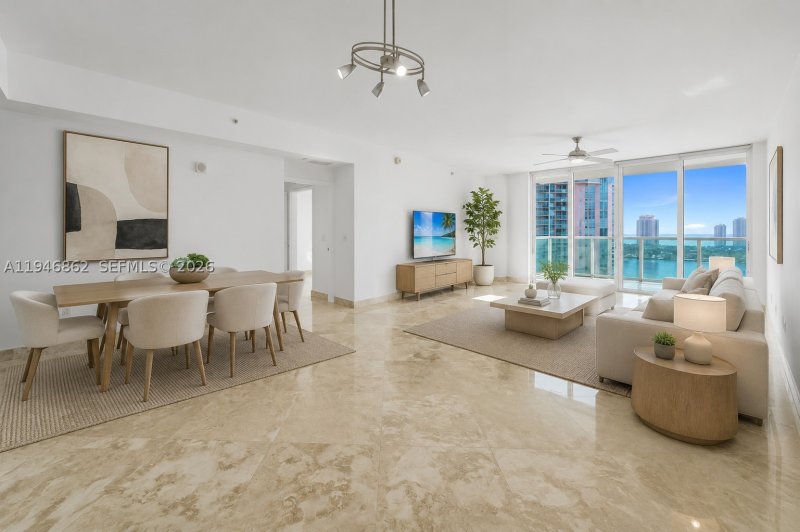 Condo for sale at Aventura Marina II 1912