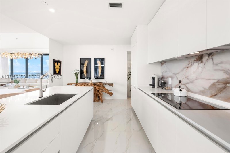 Alquiler de apartamento en Aria Reserve Miami 1601