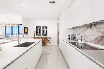 Alquiler de apartamento en Aria Reserve Miami 1601