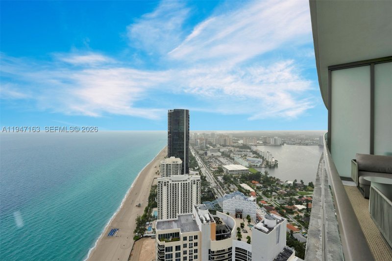 Condo for sale at Residences by Armani / Casa 4602