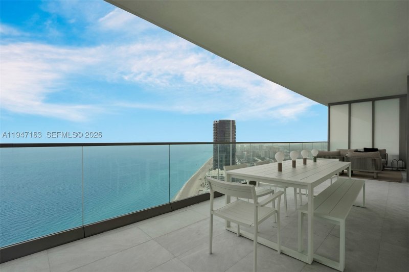 Condo for sale at Residences by Armani / Casa 4602