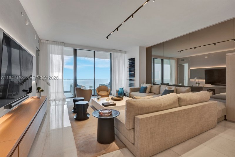 Condo for sale at Residences by Armani / Casa 4602