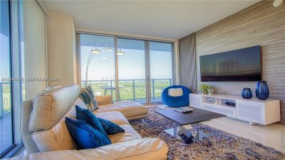 Comprar apartamento en The Harbour 1415