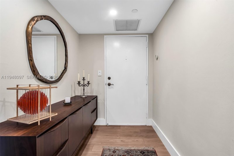 Alquiler de apartamento en Brickell Place III A1501