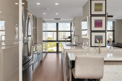 Alquiler de apartamento en Brickell Place III A1501