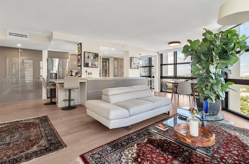 Alquiler de apartamento en Brickell Place III A1501
