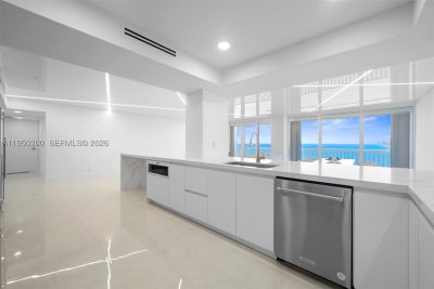 Comprar apartamento en Point of Americas 2204