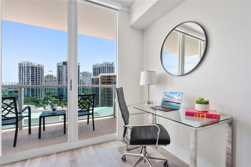 Condo for sale at Mutiny Park 1409