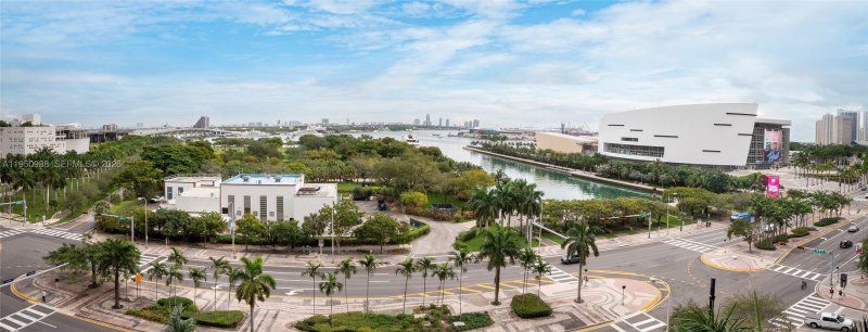 Apartment for rent at 900 Biscayne 909