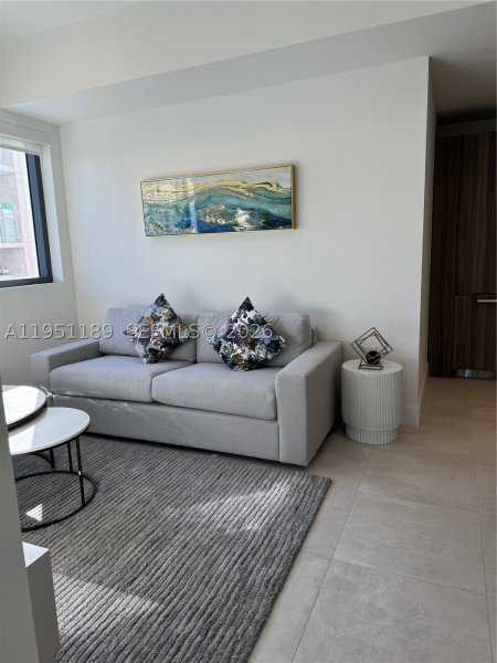 Apartment for rent at Smart Brickell Residences 1405