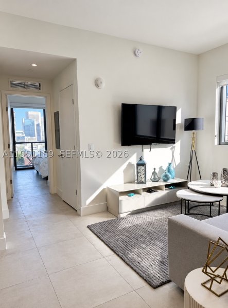 Alquiler de apartamento en Smart Brickell Residences 1405