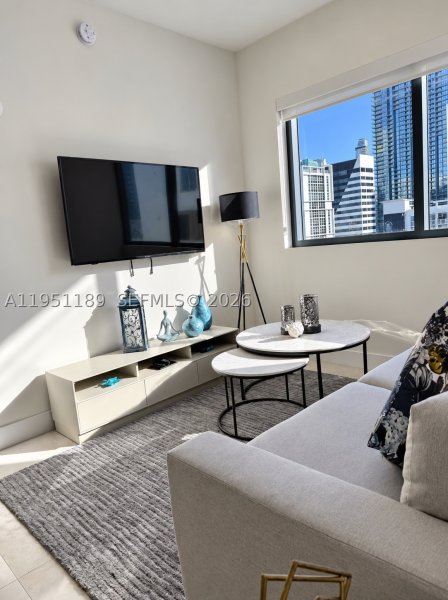 Alquiler de apartamento en Smart Brickell Residences 1405