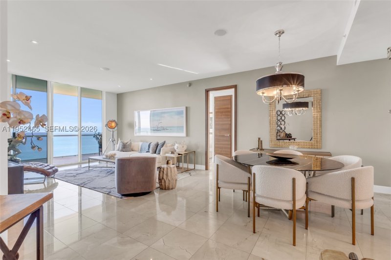 Alquiler de apartamento en La Perla 4202