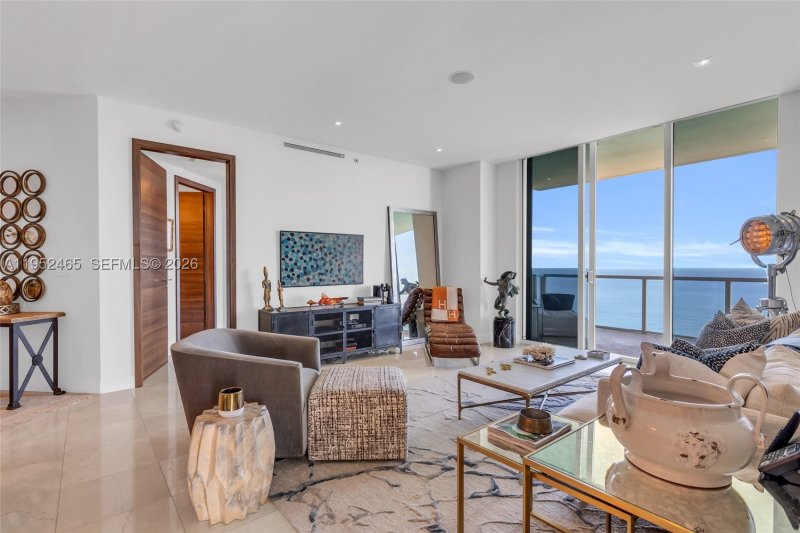 Alquiler de apartamento en La Perla 4202