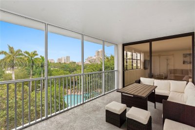 Comprar apartamento en Southview at Aventura 5P-A