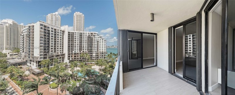 Comprar apartamento en Brickell Key One A1010