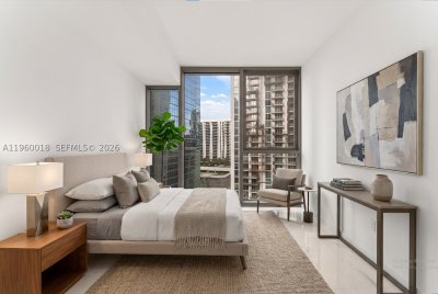Comprar apartamento no Aston Martin Residences 2009