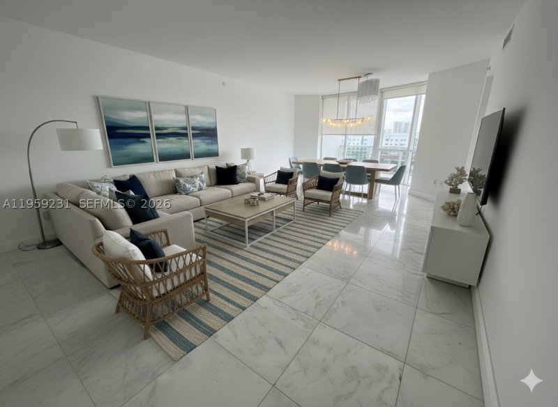 Condo for sale at Trump Royale 801
