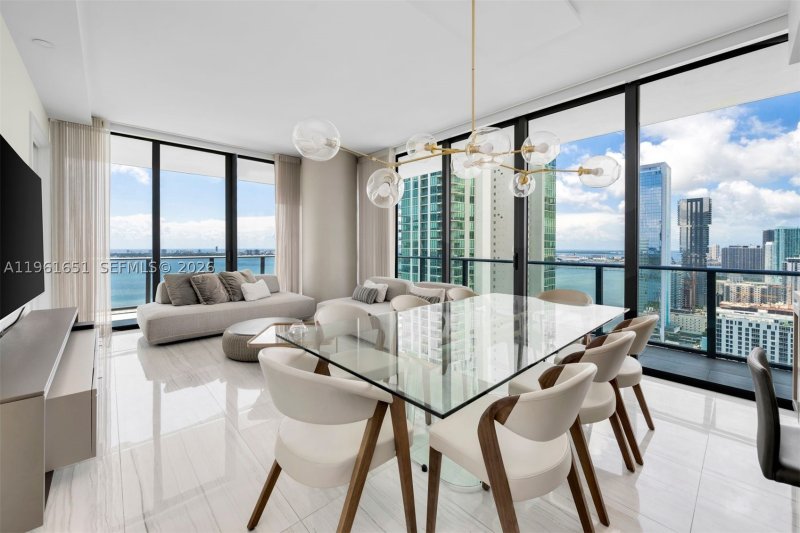 Comprar apartamento no Gran Paraiso 3401