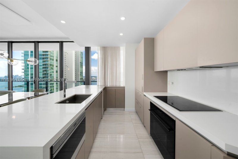 Comprar apartamento no Gran Paraiso 3401