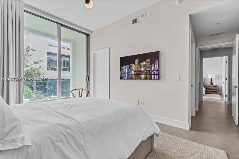 Apartment for rent at Paraiso Bay Miami BH6
