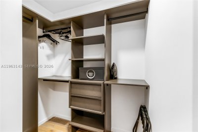 Comprar apartamento no The Elser Hotel and Residences 2205