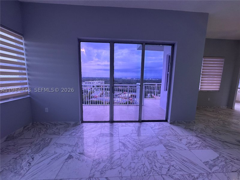 Condo for sale at Del Prado South Tower PH05