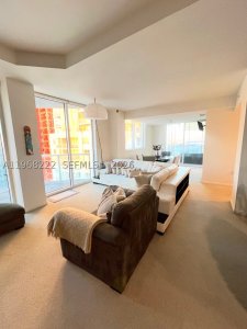 Comprar apartamento en Vizcayne South Tower 3903