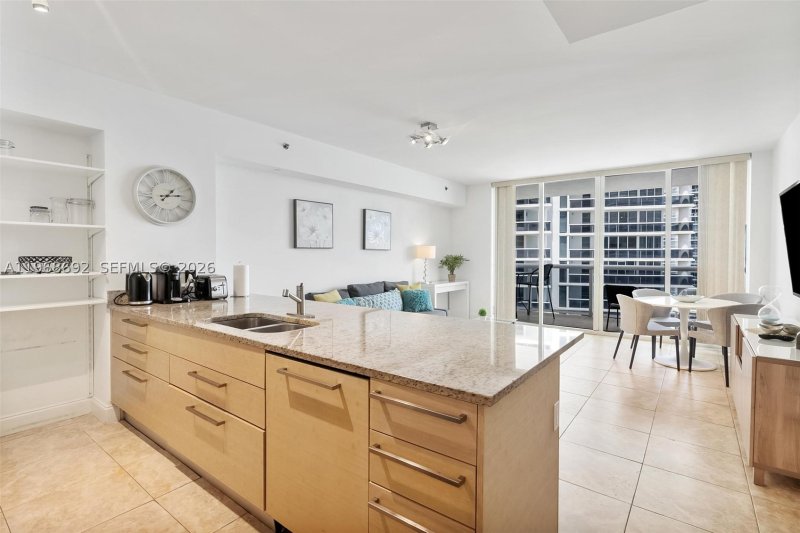 Alquiler de apartamento en Beach Club Two 2409