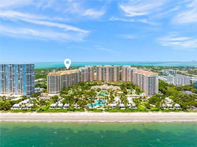 Comprar apartamento no Ocean Tower One 605
