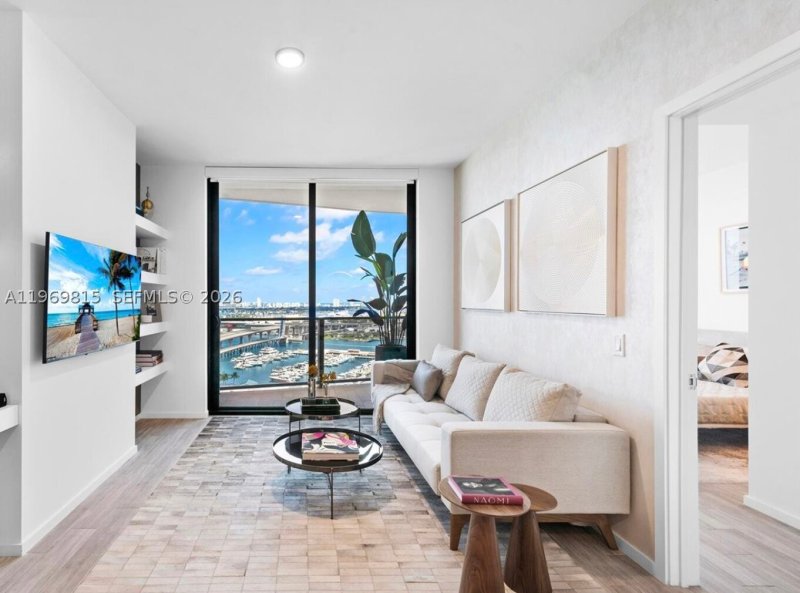 Condo for sale at The Elser Hotel and Residences 3811